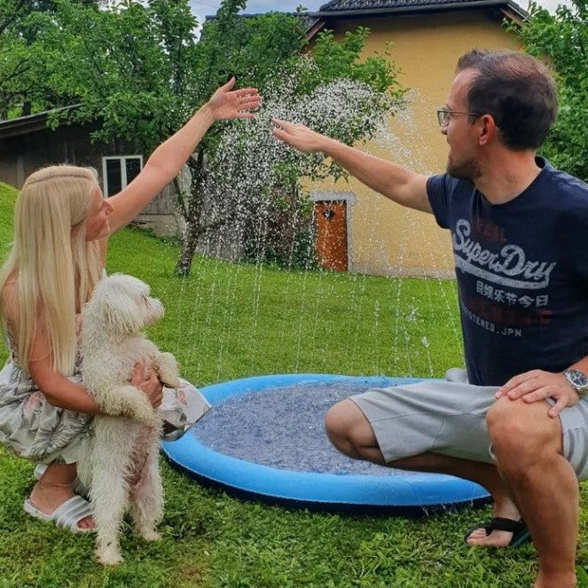 Dog Splash - Verfrissende Hondensproeikussen